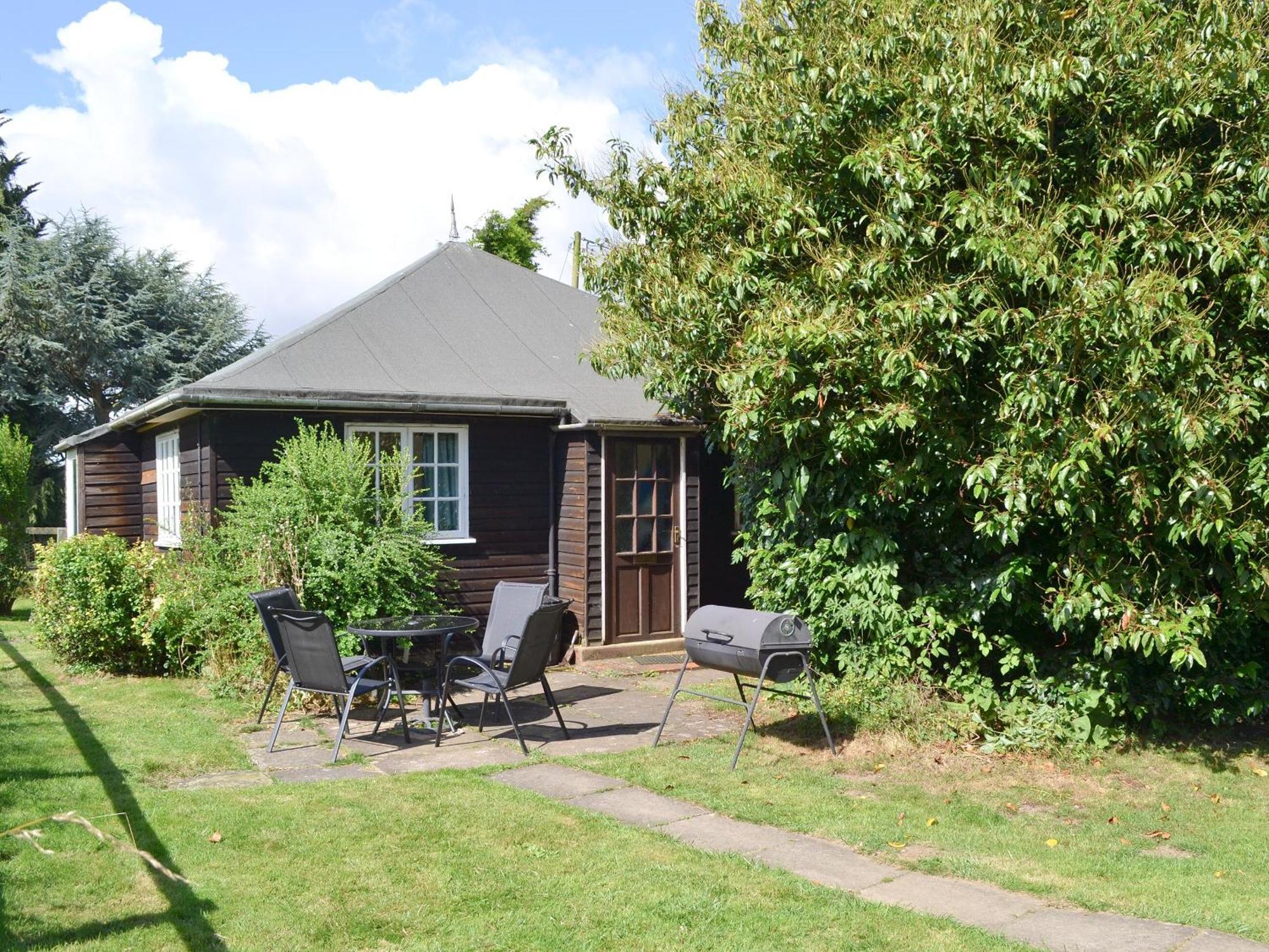 The Cottage - B4014 Wendling Экстерьер фото